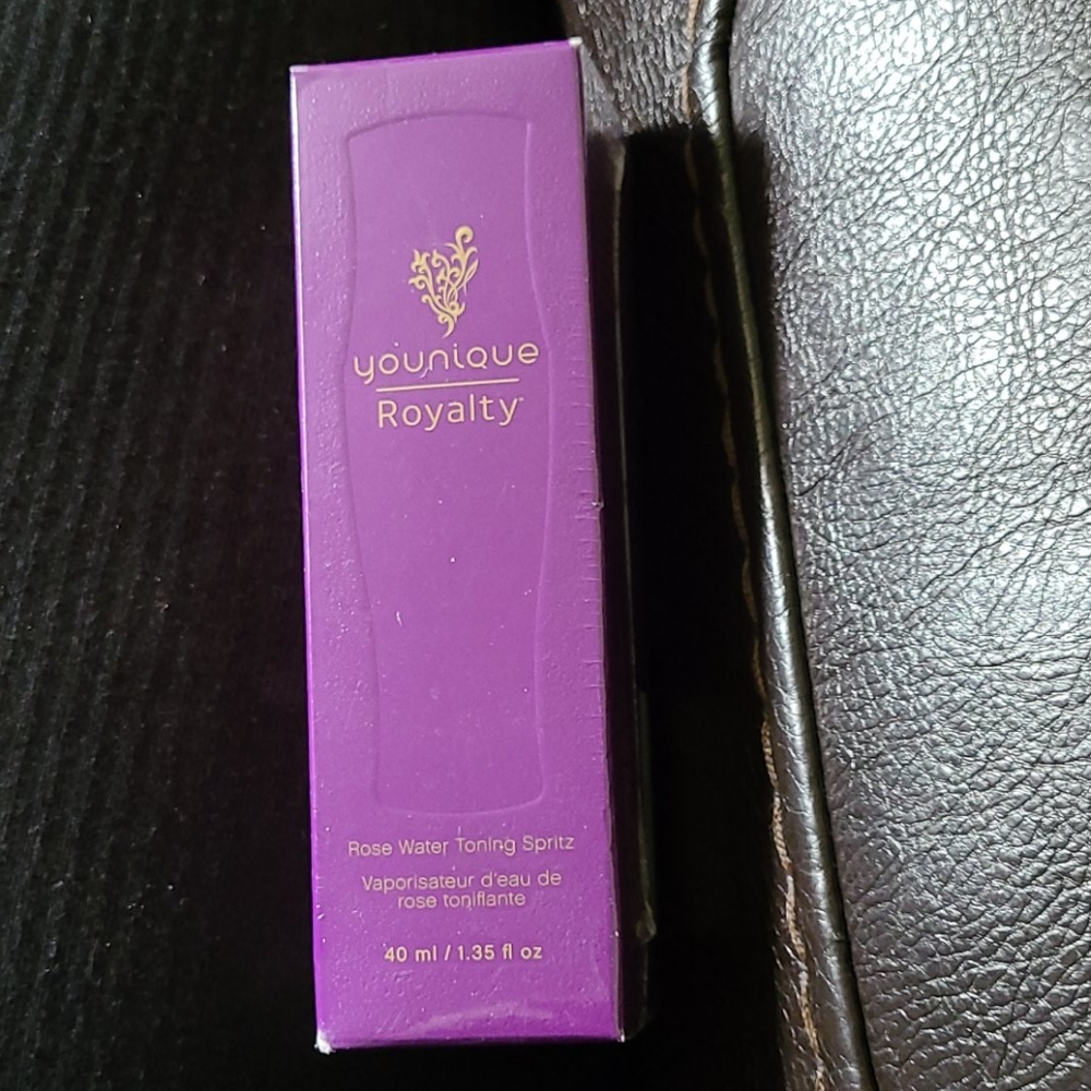 NIB Younique Royalty Rose Water